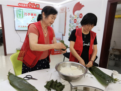 武昌区白沙洲街道：端午传情爱满社区 公益接力温暖邻心