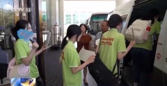 चीन में छात्र-छात्राएं स्वयंसेवी सेवा चलाने के लिए रवाना