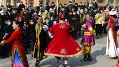 Turpan, Xinjiang: la mostra annuale sui costumi celebra il nuovo anno