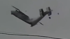 俄运输机空中解体画面