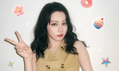 迪丽热巴美照俏皮可爱！嘟嘴wink少女感十足