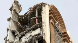 Sube a 29 cifra de muertos y 38 desaparecidos por derrumbe de edificio en suroeste de Irán