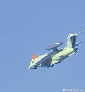 试飞提速！空警-3000二号机试飞
