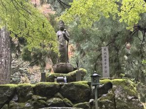 佛弟子切记！千万不能这样称呼出家人