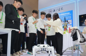 湖北城市建设职业技术学院人工智能学院：驱动智慧转型，打造城市智能中枢