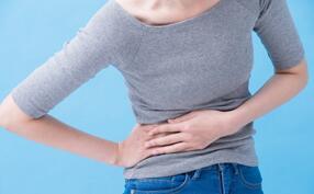 肠绞痛是怎么引起的 肠绞痛症状有什么