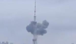 乌克兰基辅电视塔附近发生爆炸！爆炸瞬间窗户晃动