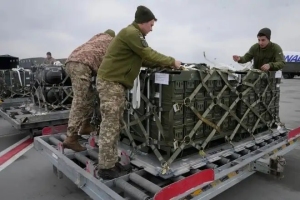 美国宣布将再向乌克兰提供4亿美元的军事援助
