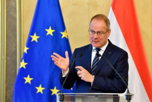 欧盟威胁对匈牙利“撤资”，出于对腐败法治的担忧