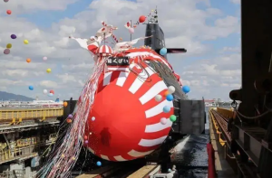 日本第三艘“大鲸”级攻击潜艇“迅鲸”号下水