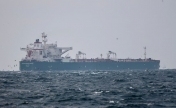伊朗在阿曼湾扣押一油轮 伊朗表示，这艘油轮的行为违反了国际法