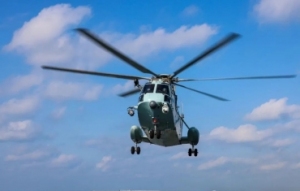 南部戰(zhàn)區(qū)海軍某支隊(duì)艦艇編隊(duì)開展實(shí)戰(zhàn)化訓(xùn)練