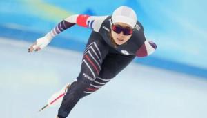 中国台北冬奥选手冲过终点时 DJ放起了《中国话》