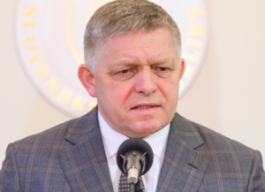 斯洛伐克总理：不会支持任何援助乌克兰的军事开支