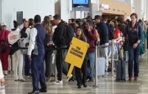 薪资无着落 美国机场或再陷安检混乱