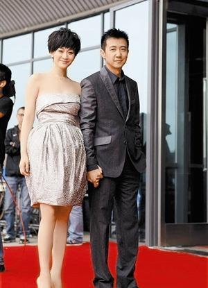 李小冉疑似录制节目受伤 节目安全再引质疑