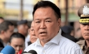 泰国总理下令暂停核发枪支购买许可证