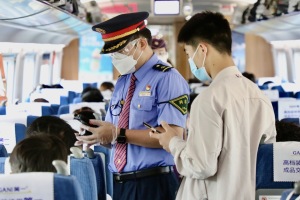 高铁坐过站怎么办？可以免费坐回去