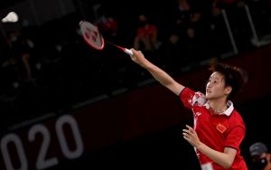 第24金！陈雨菲2比1胜戴资颖，获羽球女单冠军