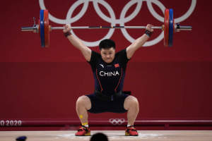 第25金！汪周雨获得举重女子87公斤级金牌
