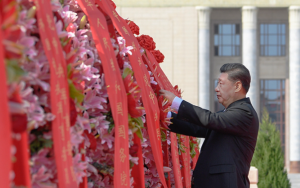 以國(guó)之名，永遠(yuǎn)銘記！習(xí)近平強(qiáng)調(diào)這樣緬懷致敬先烈