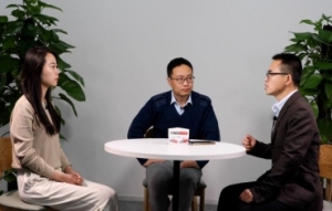 就聊十分钟|制服人员抢老人甘蔗 城管执法能否外包