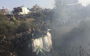 尼泊尔发生客机坠毁事故