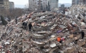 土耳其卫生部长：强震已致20213人死亡