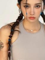 吴艳妮回应比赛化妆 展现最美一面