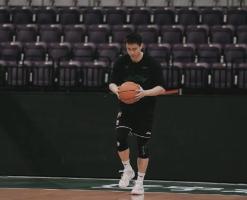 赵继伟成功通过CBA体测 即将伤愈复出