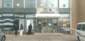 “给李亚鹏捐款”突然火了！大量网友涌入，捐款已超1300万 爱心潮涌救助唇腭裂患儿