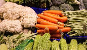 官方通报菜商违规使用含毒农药 涉事蔬菜未上市警方已介入