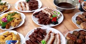 港澳游客打卡湾区千亩油菜花田