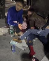 男童服务区被撞身亡其父发声 质疑车辆失控真相