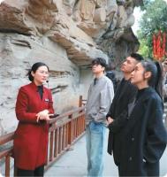 台青赴重庆探索文创产业合作机遇 共谋石刻文化新发展