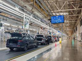 浙北县城造出千亿汽车城 从零起步到产业裂变