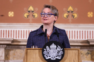 英国再派高层赴华交流对话：外交大臣今日访华