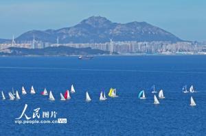 辽宁大连：碧海扬帆逐浪
