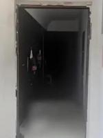 业主买下1层4户圈占公共走廊 违建拆除留隐患