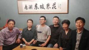 错换人生28年当事人姚策生父去世 长期压力致心脏骤停