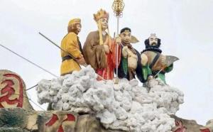 西游主题公园丑到出圈 真诚打动游客心