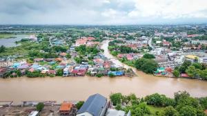泰国洪灾已造成67人死亡 多地仍受洪水影响