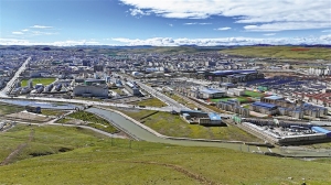 藏北重镇那曲60年回眸：从色尼河到塔恰拉姆山