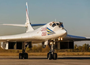 俄考虑在远东首次部署图-160轰炸机，想威慑谁？