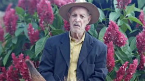 巴西127岁老人去世 或成最长寿男子 4年前还在骑马