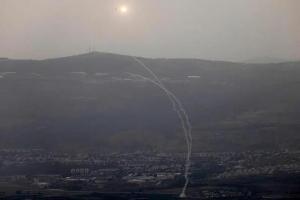 以军称约160个发射物自黎巴嫩来袭 边境紧张局势升级