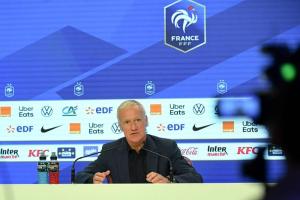 法国队训练一整个哈哈哈 全员健康备战欧洲杯