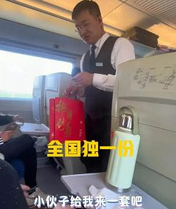 孕妇想买护肤品，列车售货员诚实销售：建议买不建议用！