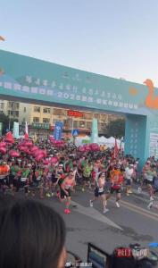 榮昌這場馬拉松含“鵝”量過多 鹵鵝成賽事亮點