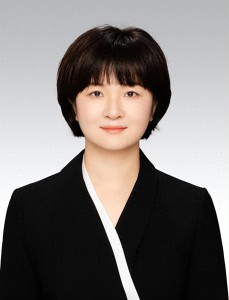 1987年的李金玲擬提名縣長(zhǎng)候選人 年輕干部再進(jìn)一步